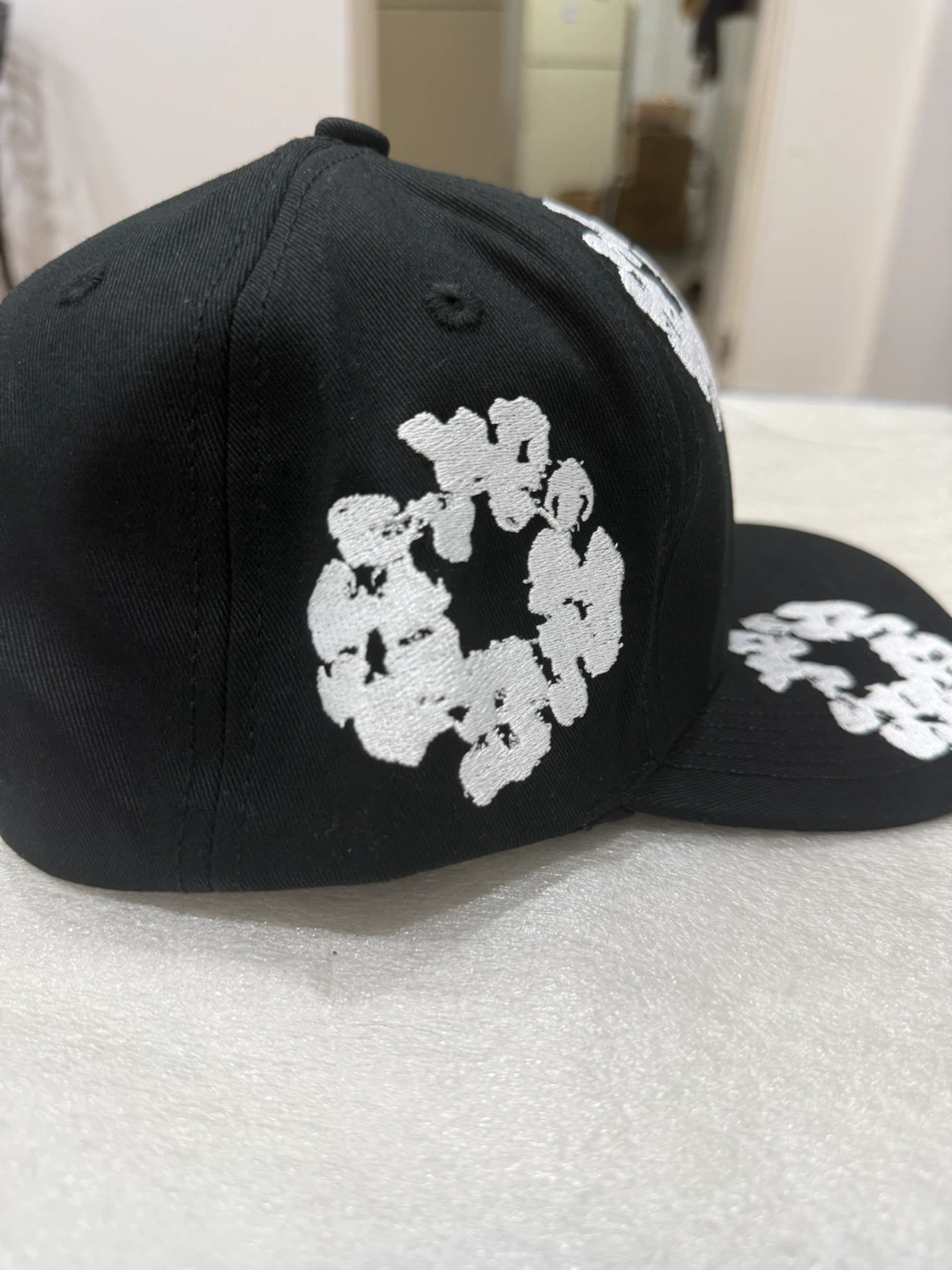 Denim tears Hat with White Embroidered Design - photo 4