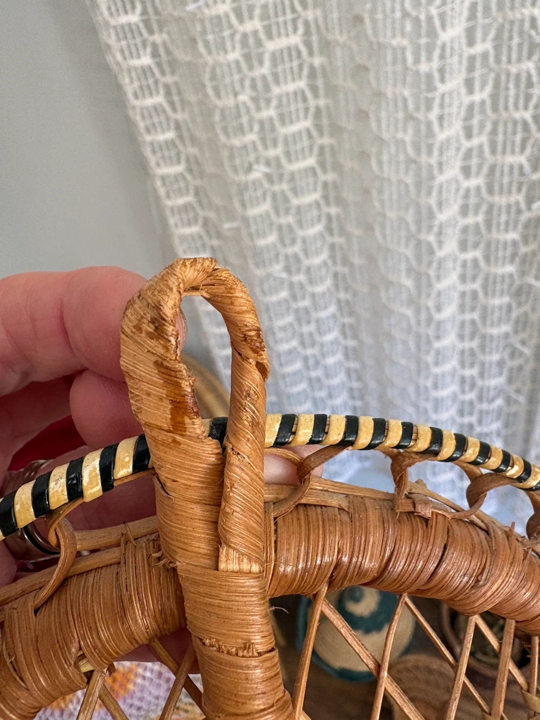 Vintage Wicker Hanging Basket Chair Decor - photo 4