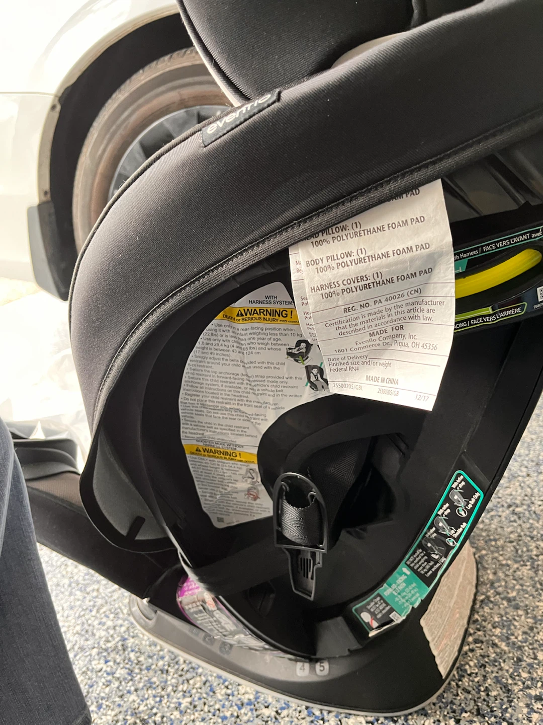 Evenflo EveryStage Child Car Seat - photo 3