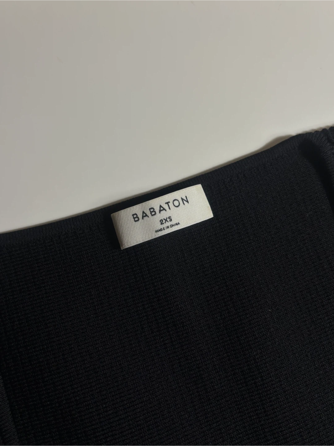 Aritzia Babaton Sculpt Knit Square Neck Crop - photo 2