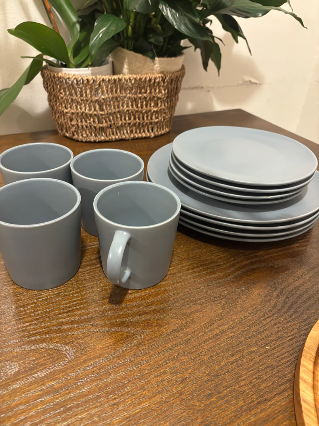 Gray Dinnerware Set - 4 Mugs and 8 Plates - photo 2