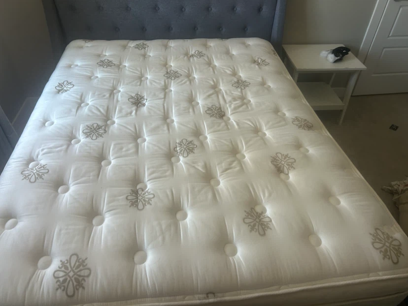 Queen, bed and frame for sale - photo 4