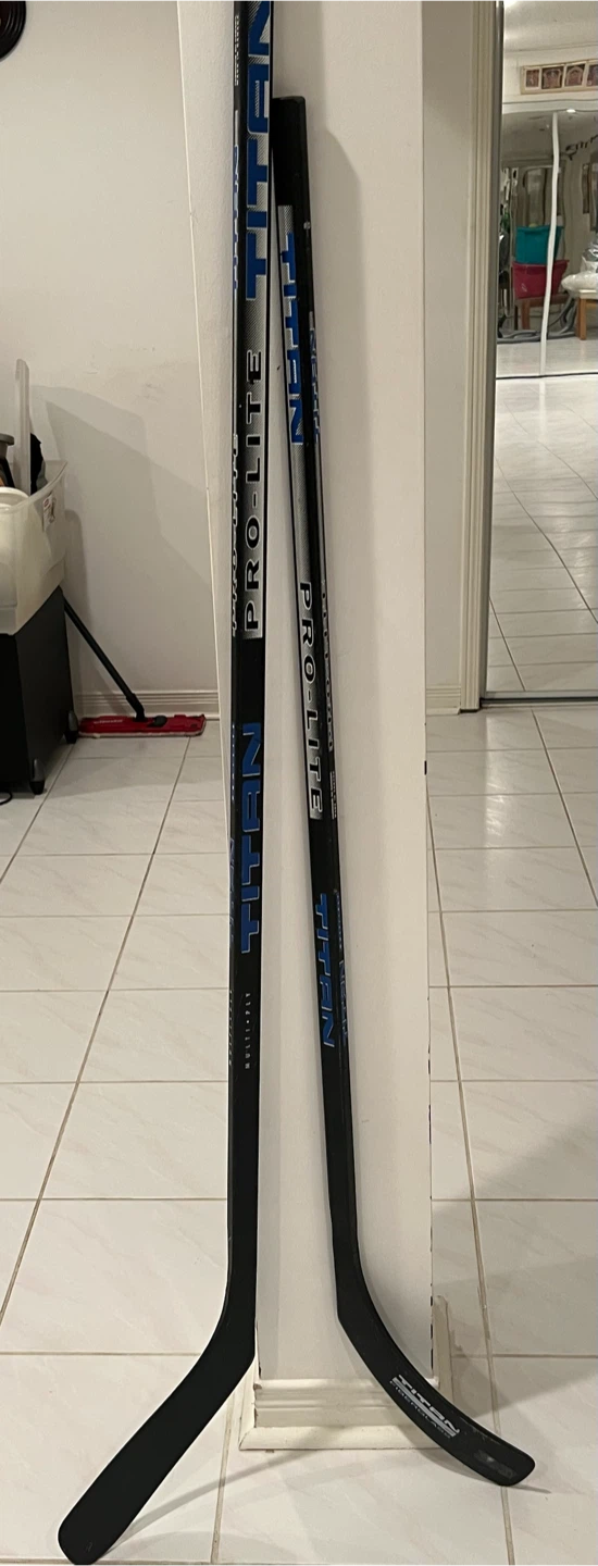 Titan Pro-Lite Hockey Sticks (2)