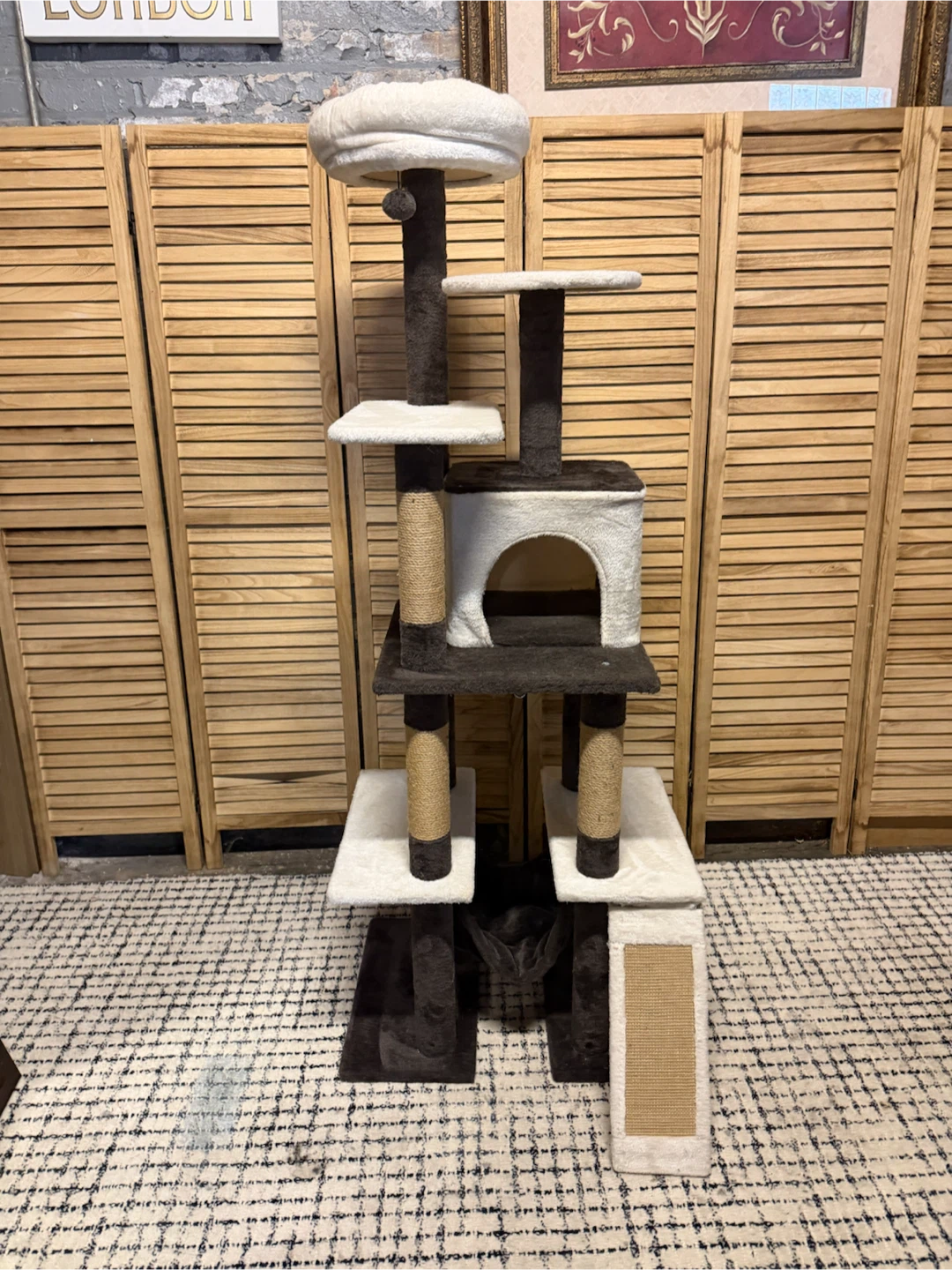 Cat Scratching Post