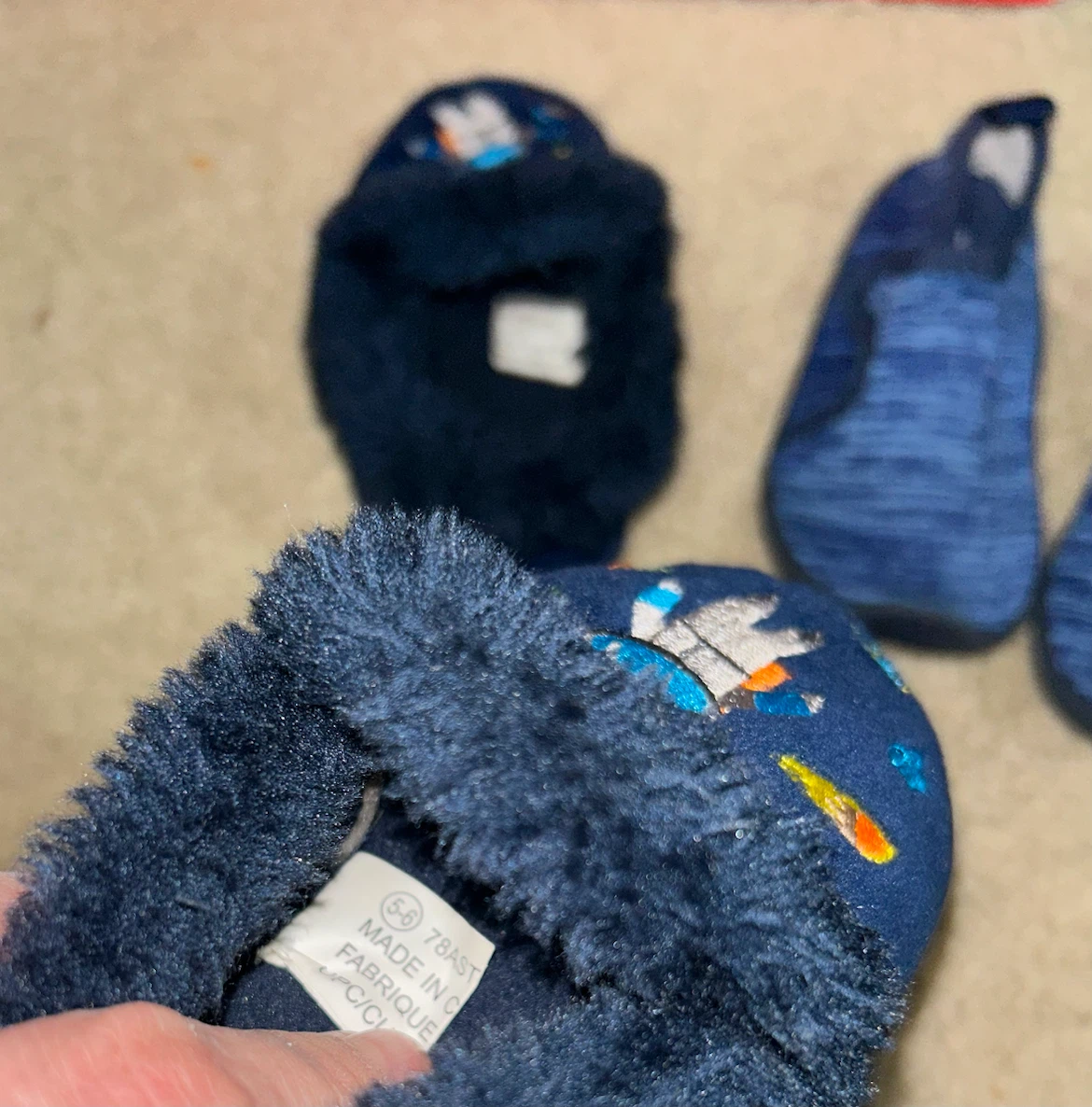 Old Navy Blue Astronaut Slippers - photo 4