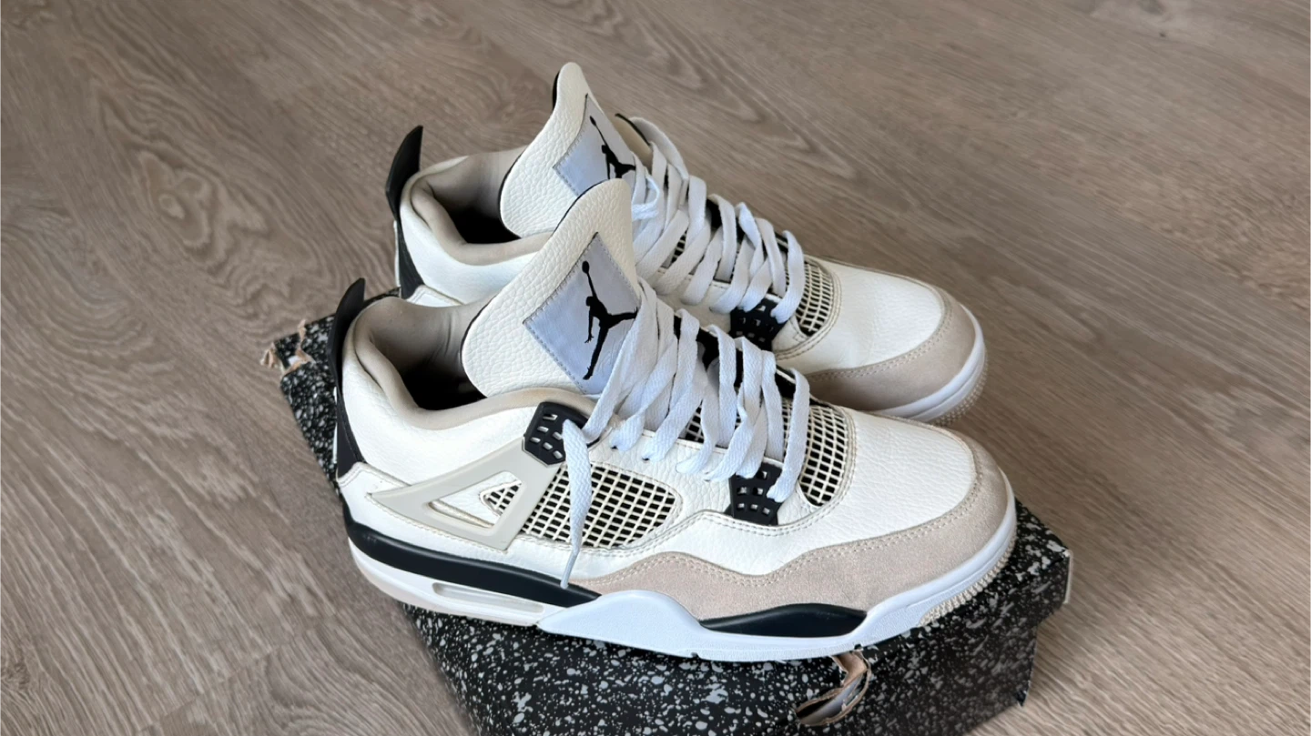 Air Jordan 4 Retro Military Black White Neutral Grey - photo 2