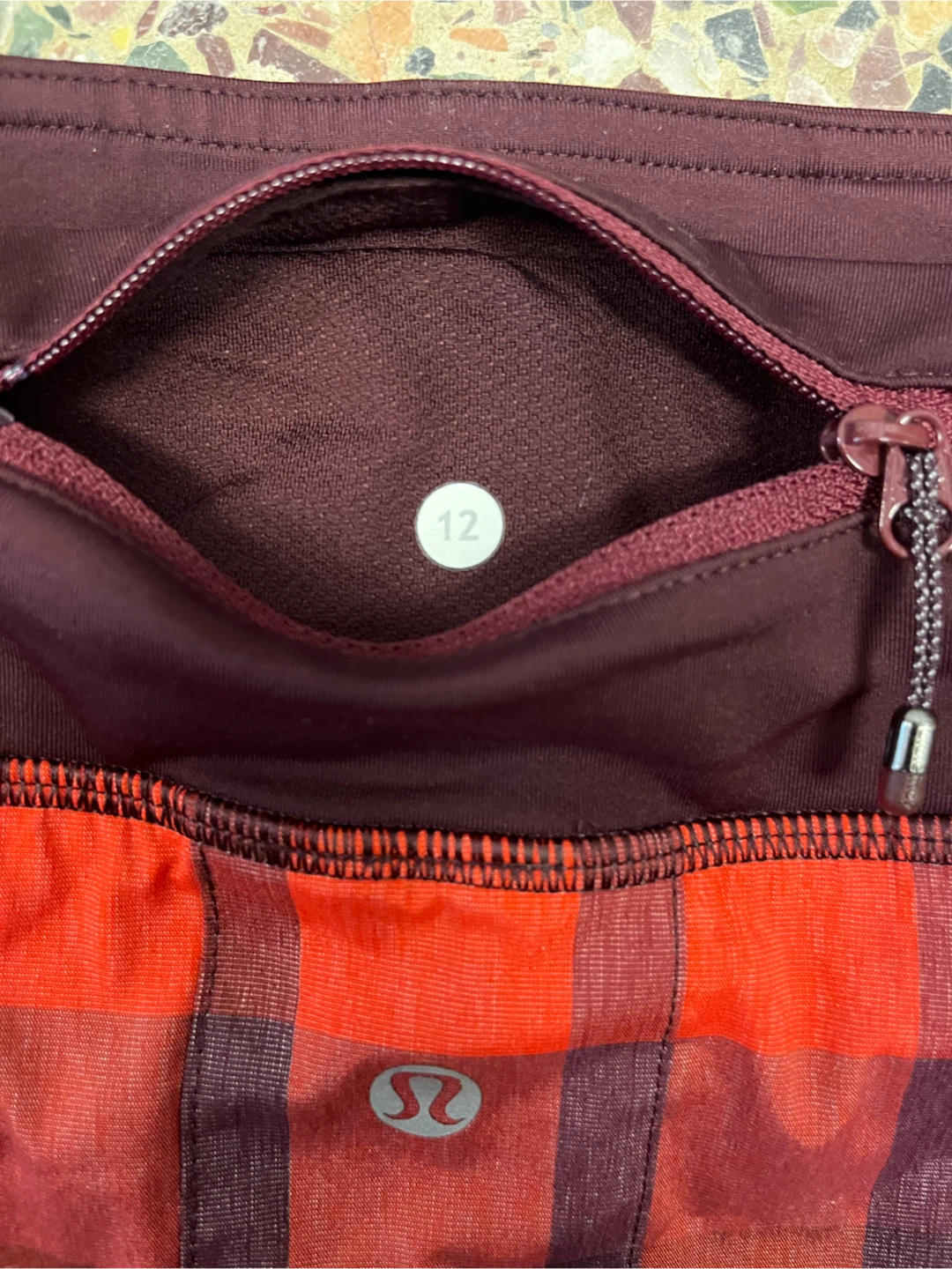 Lululemon Plaid Athletic Skirt Size 12 - photo 4