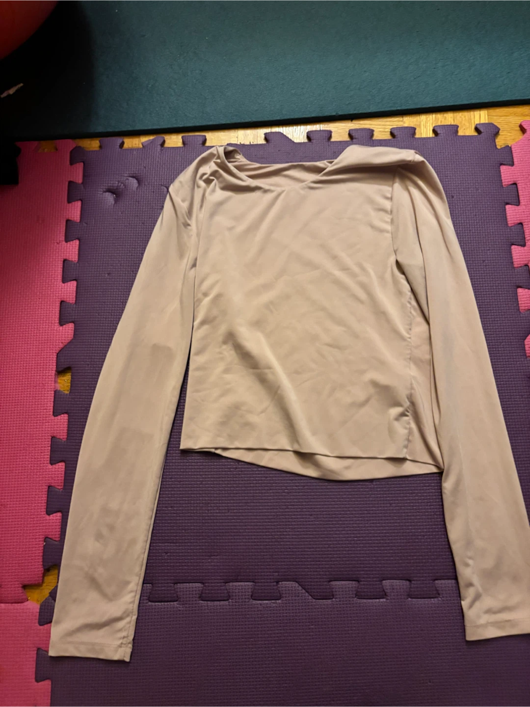 T-shirt manches longues couleur sable