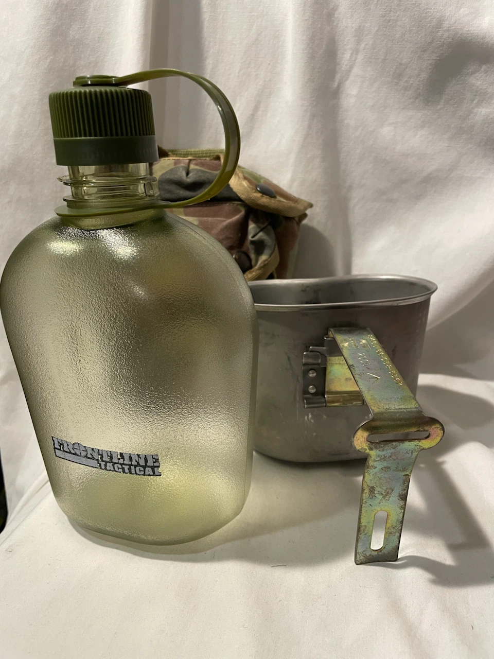 Australian Army Canteen Cup and Pouch - photo 2