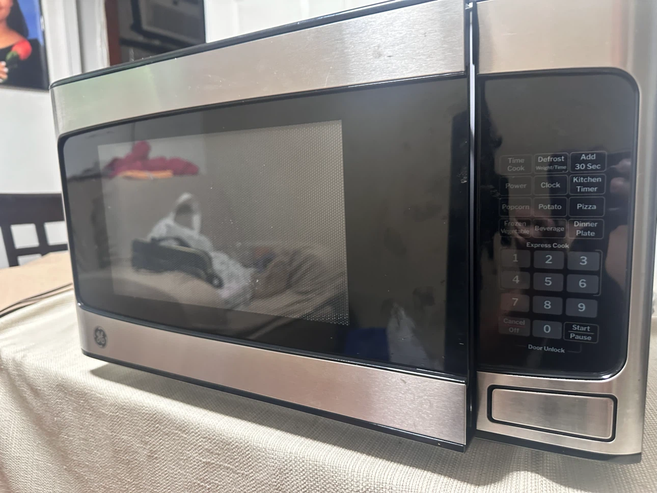 GE Stainless Steel Microwave Oven