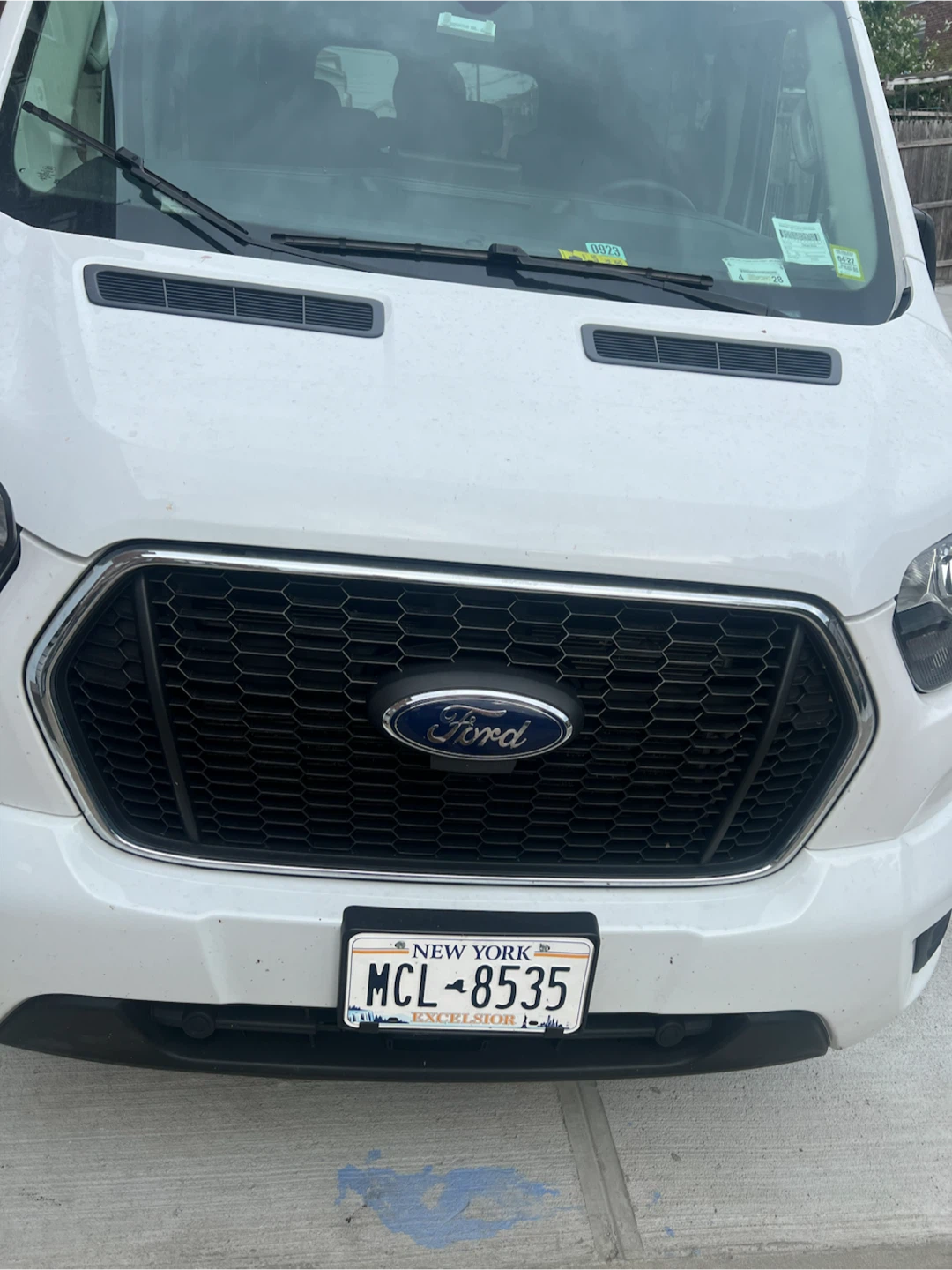 Advertise on fleet of luxury White Ford Transit Passenger Van - photo 2