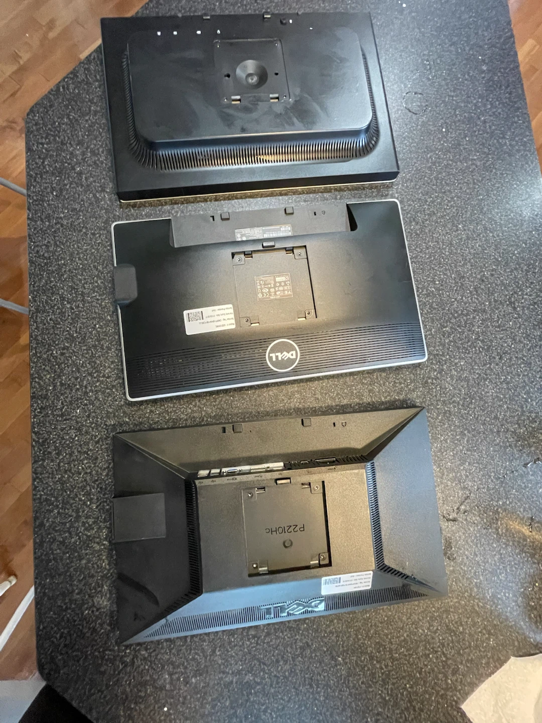 Lot of Dell & HP Monitors - 50