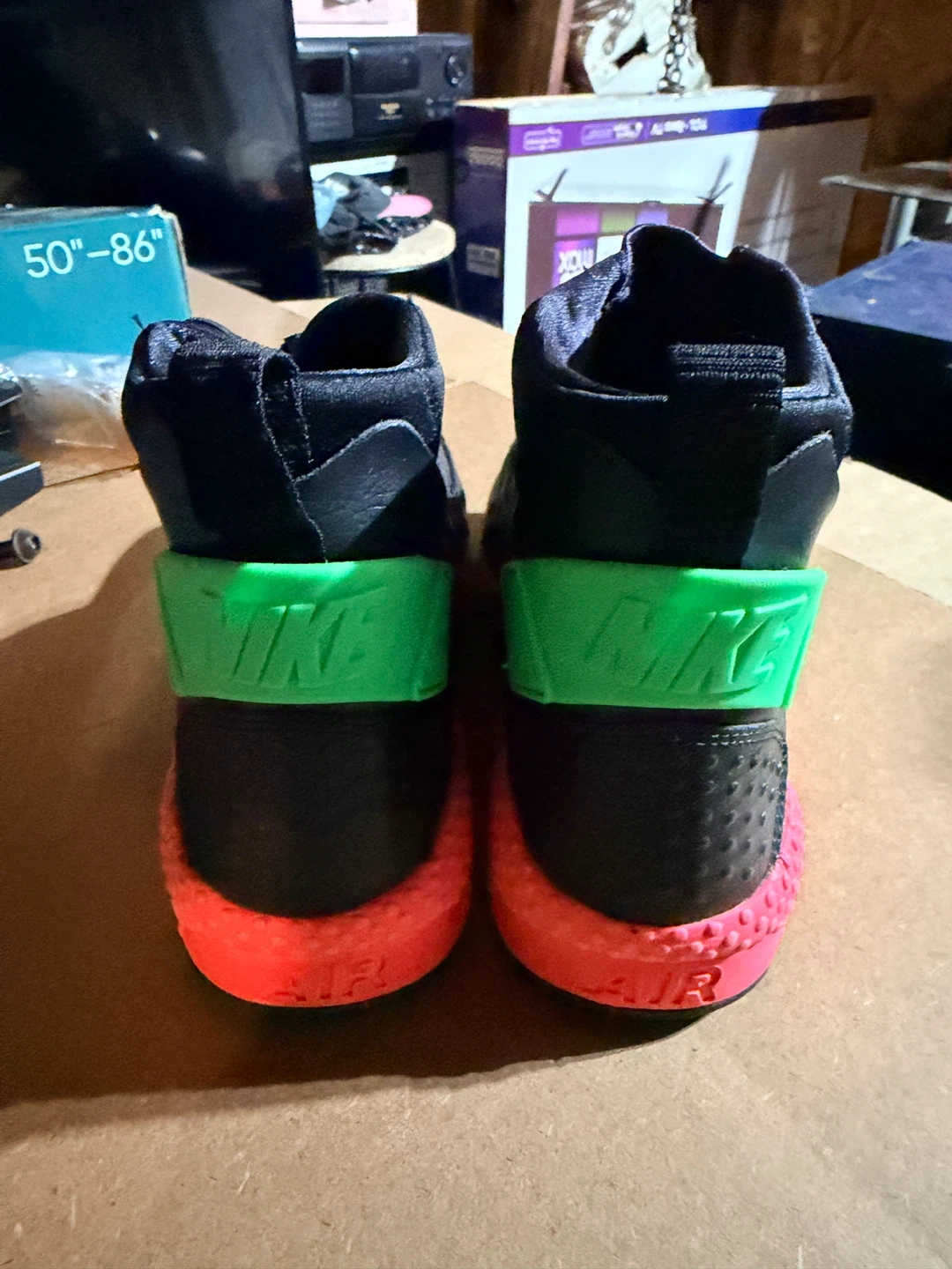 Nike Air Huarache Zip Shoes - photo 5