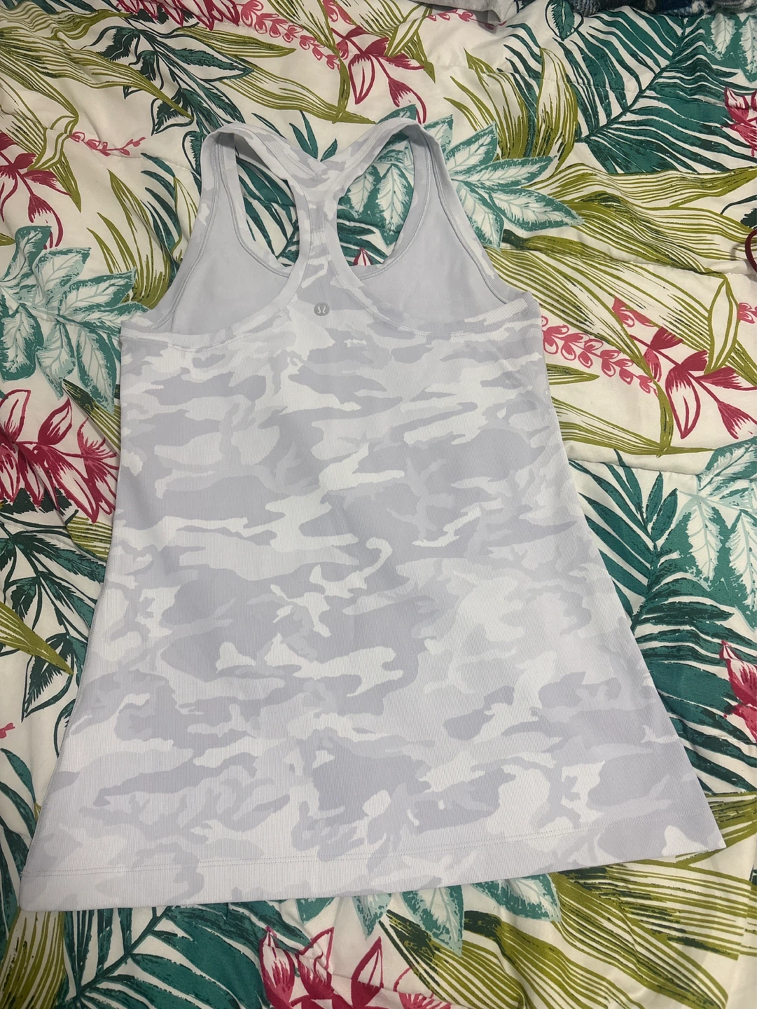 Lululemon Camo Tank Top size 6
