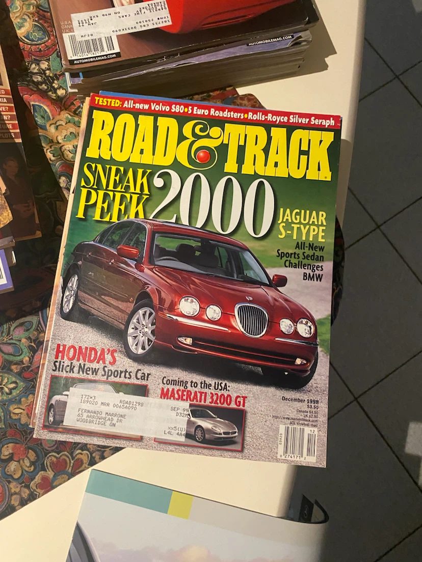 Road & Track Sneak Peek 2000 Magazine
