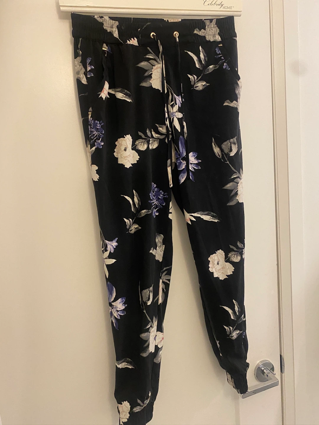 Dynamite Black Floral Jogger Pants - photo 2