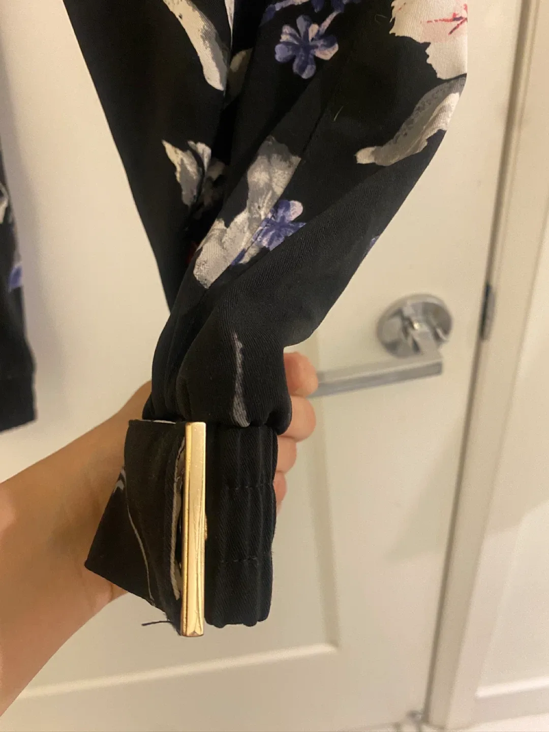 Dynamite Black Floral Jogger Pants - photo 4