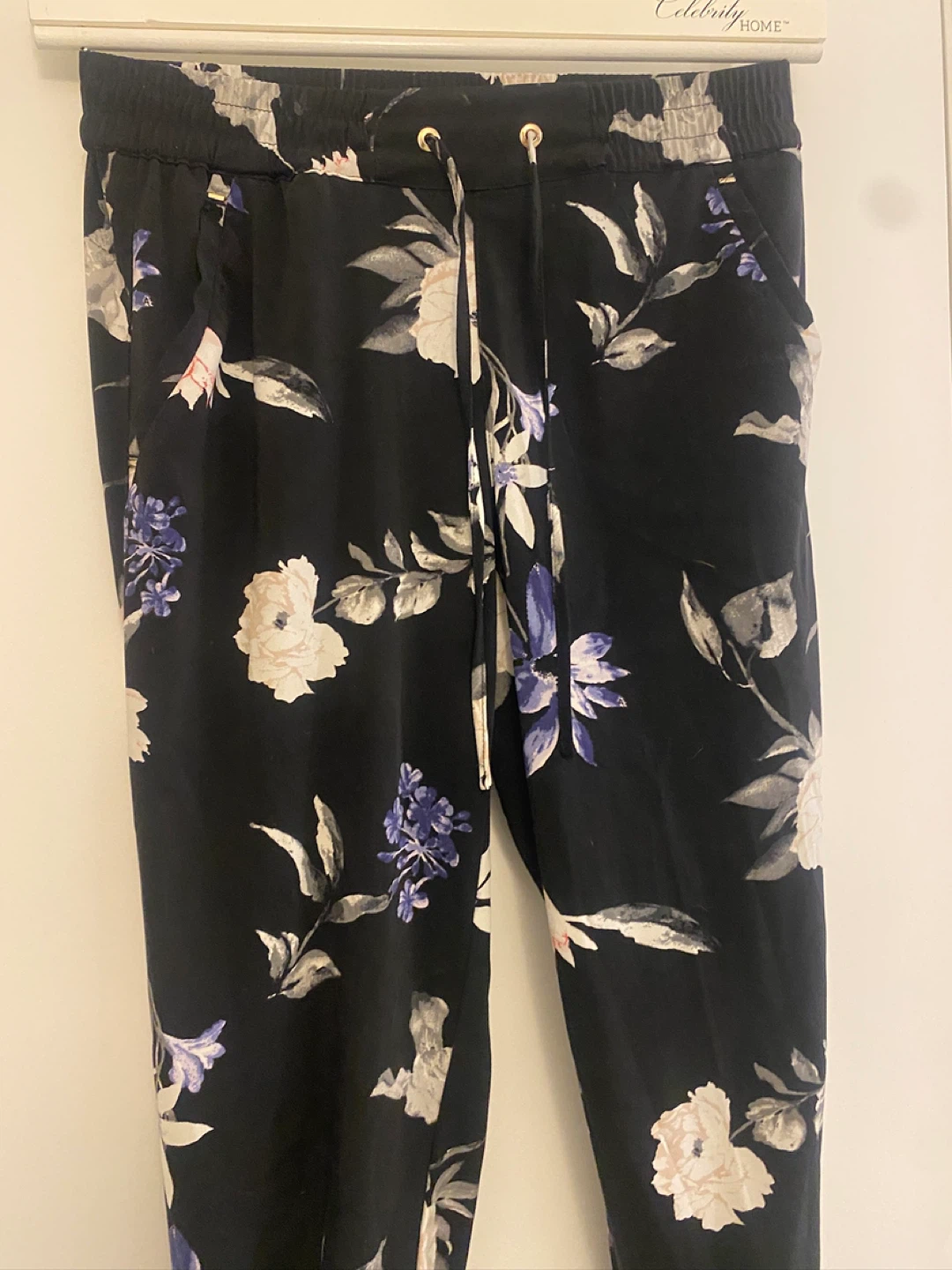 Dynamite Black Floral Jogger Pants
