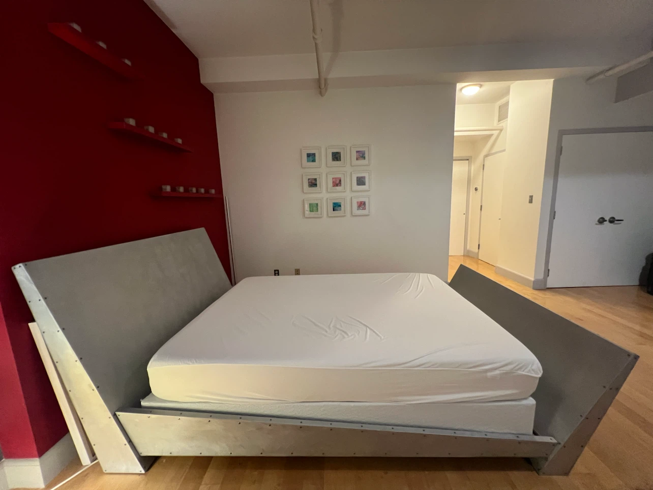 Metal Queen Size Bed Frame - photo 2