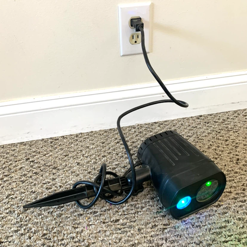 Outdoor Laser Light Projector Green Blue Holiday Light - photo 2