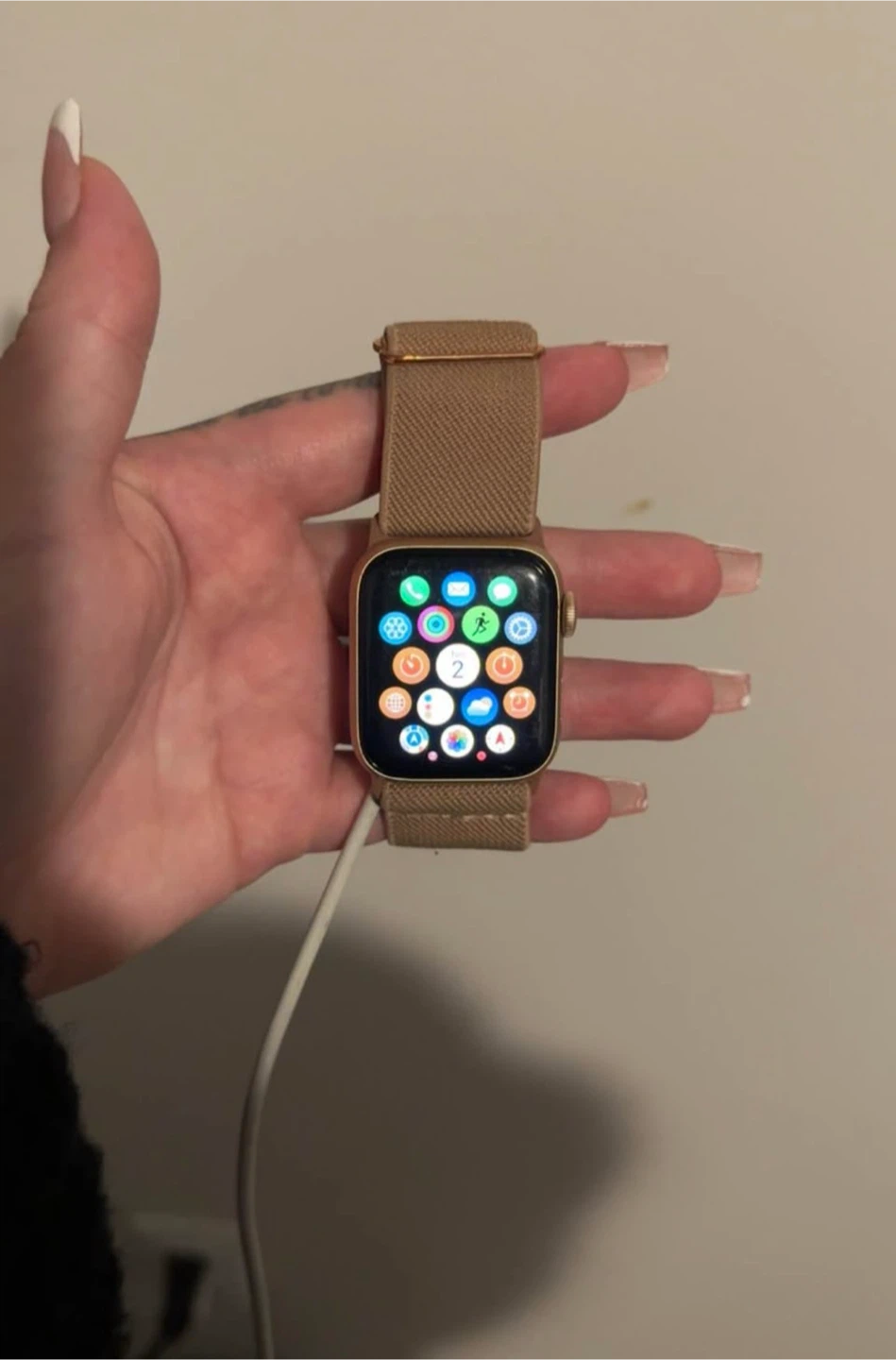 Apple Watch SE 40mm - photo 2