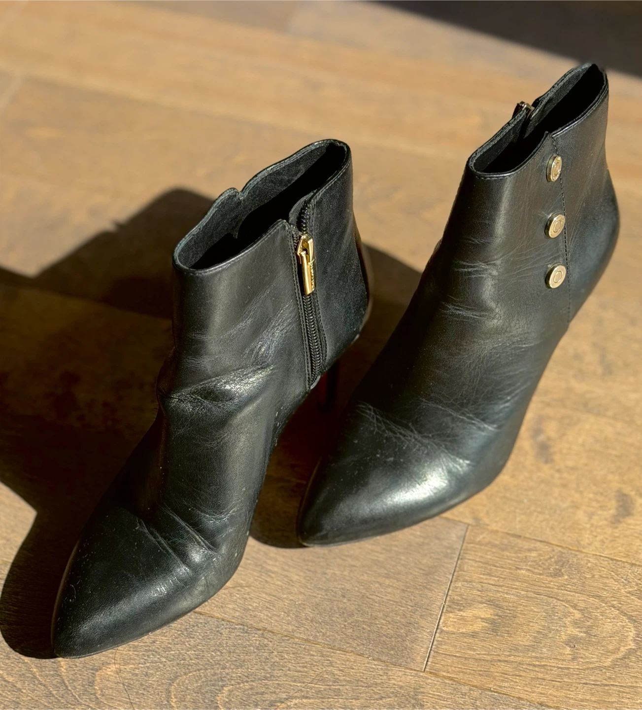 VINCE CAMUTO Ankle Boots(Size 6) - photo 3