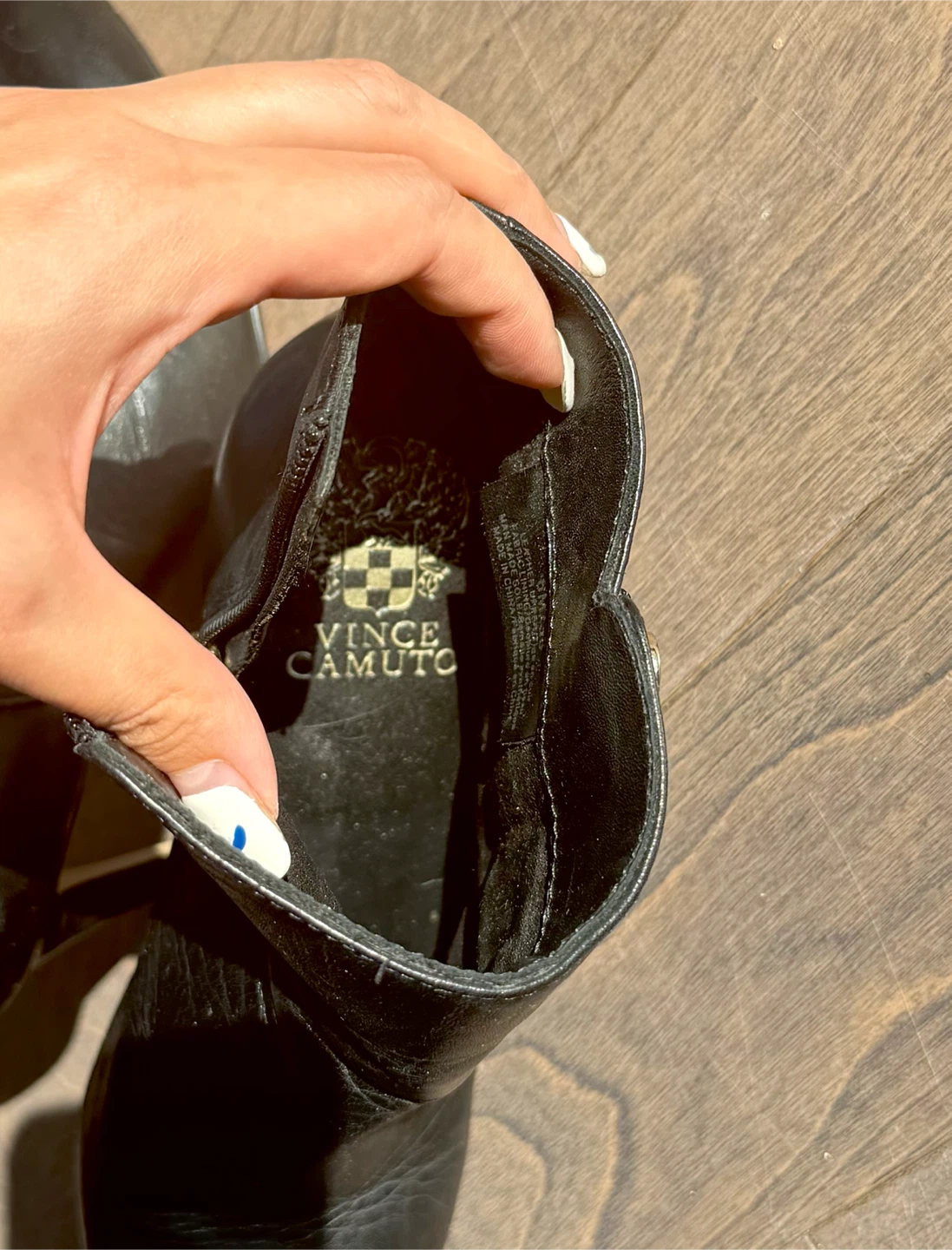 VINCE CAMUTO Ankle Boots(Size 6) - photo 5