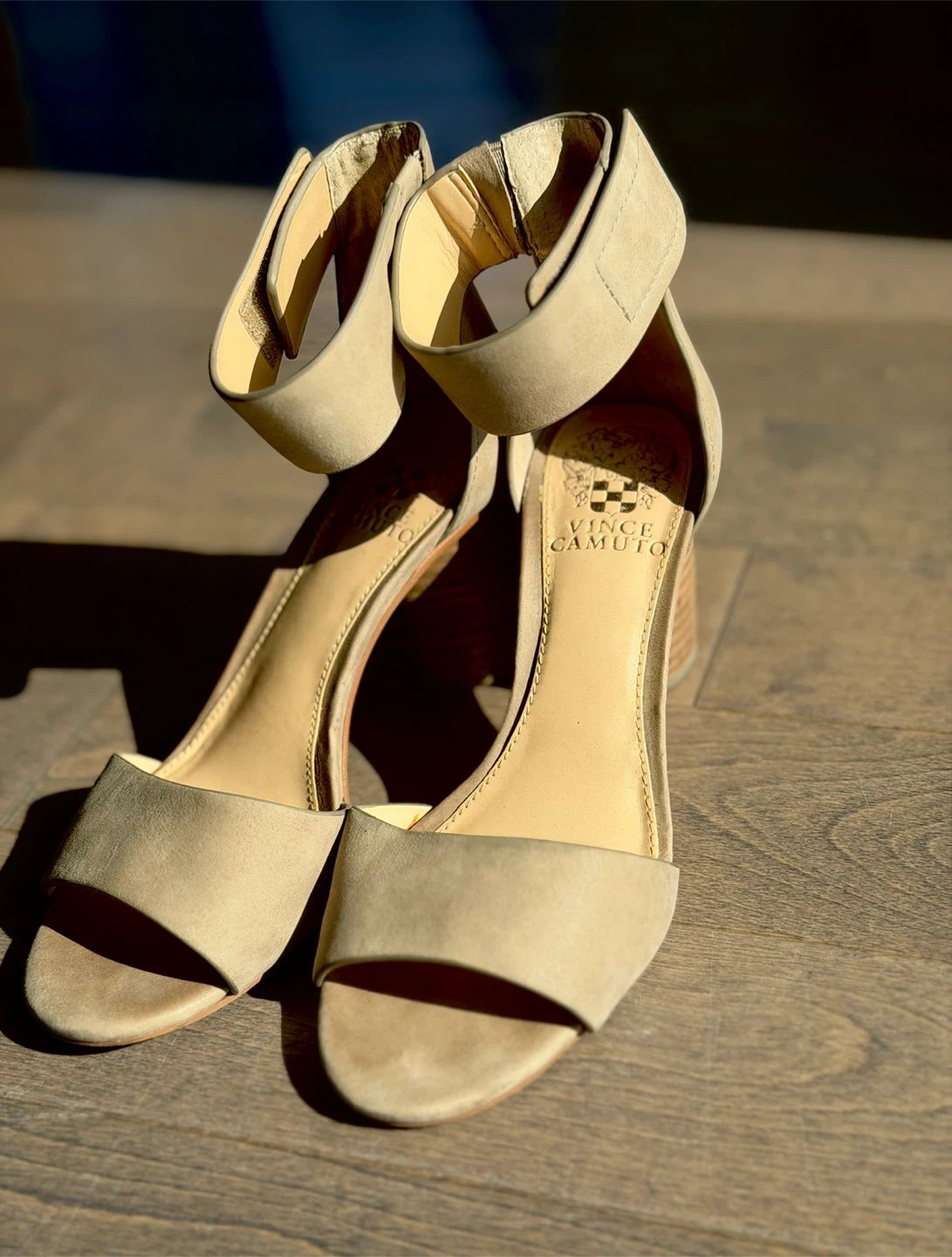 Vince Camuto Heel Sandals(size 5.5) - photo 2