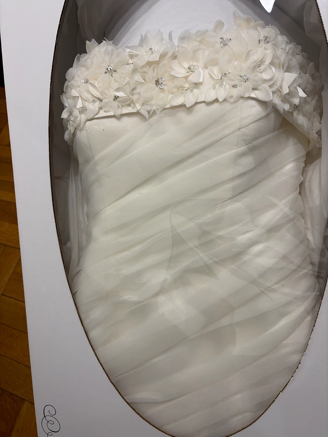Galina signature wedding dress by David’s Bridal - photo 2