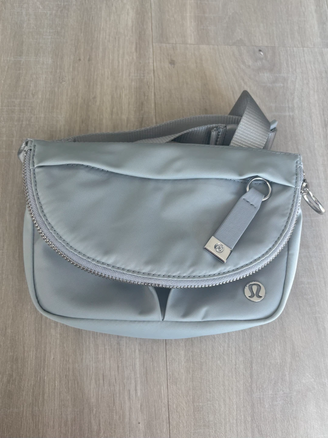 Lululemon bag