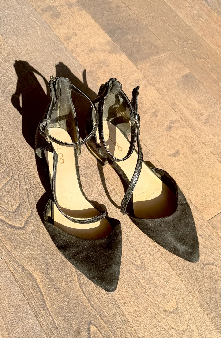 ALDO Ankle Strap Flats (size 6)