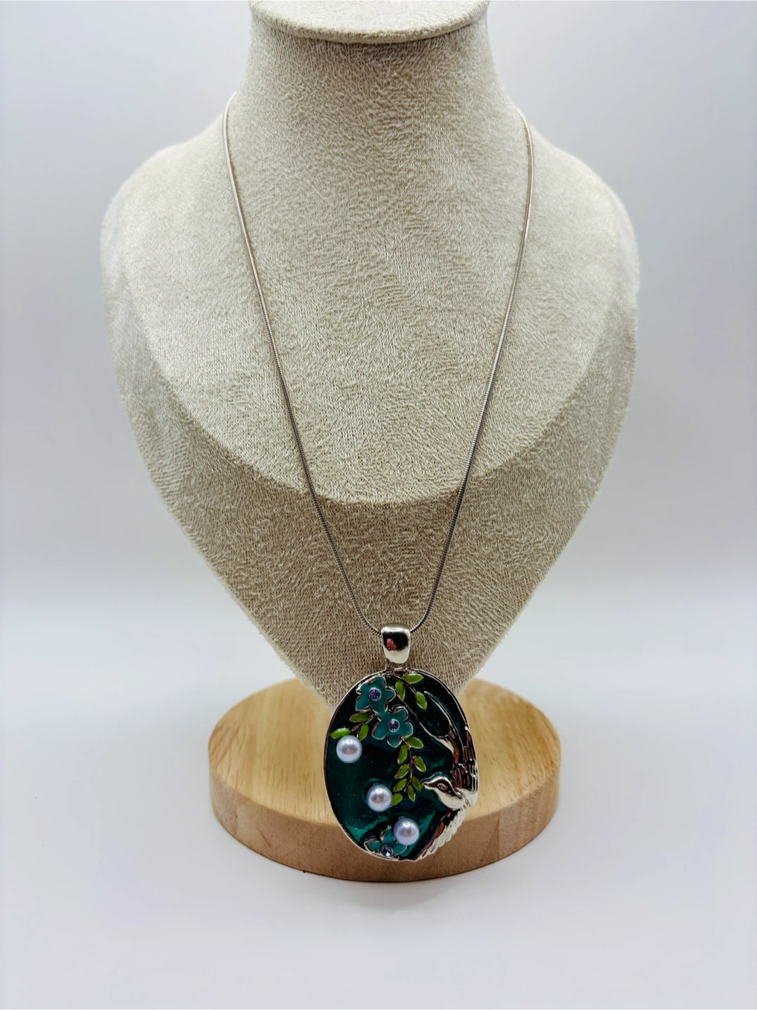 Enamel Bird and Flower Pendant Necklace - photo 3