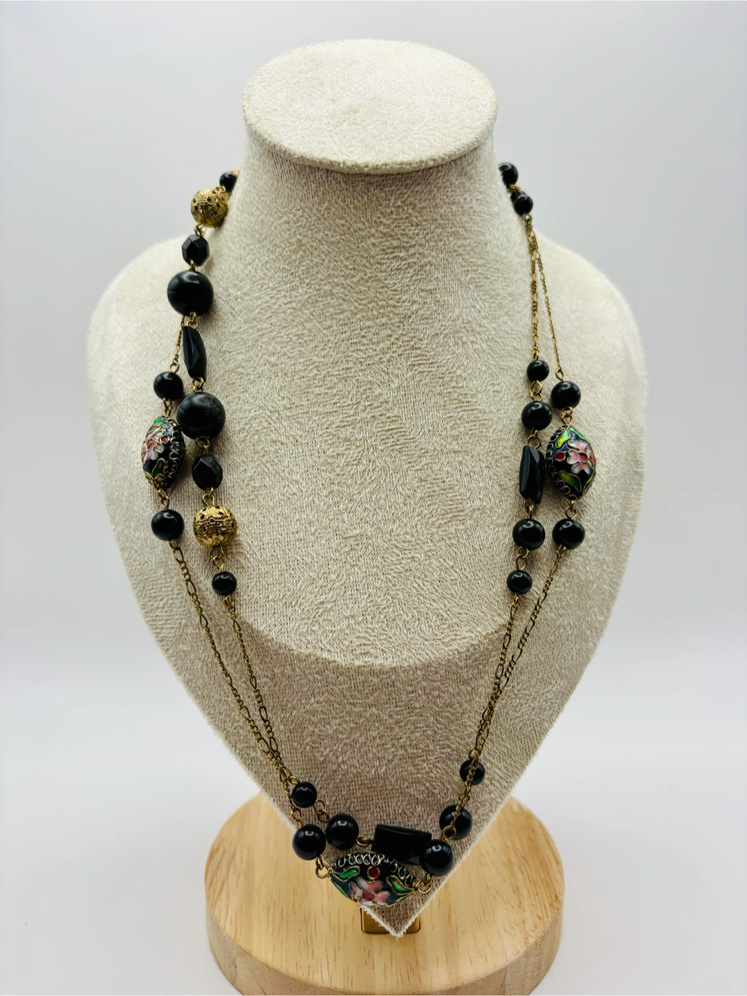 Long Beaded Necklace with Enamel Flower Pendants - photo 4