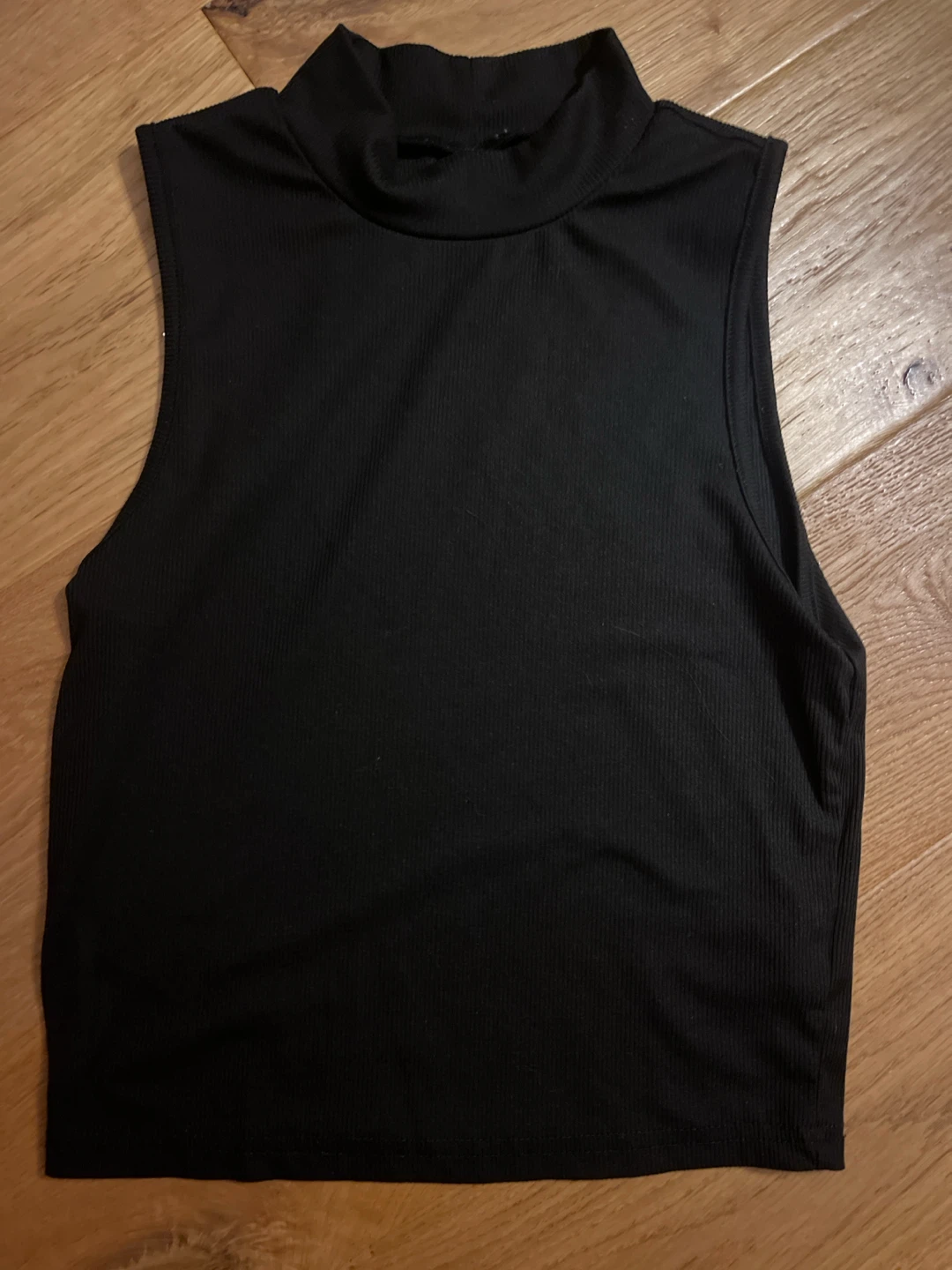 Dazy Black Ribbed Mock Neck Sleeveless Top