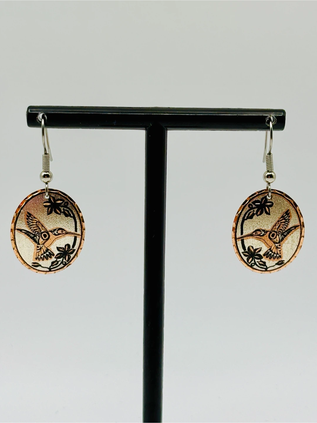 Hummingbird Oval Earrings - photo 3