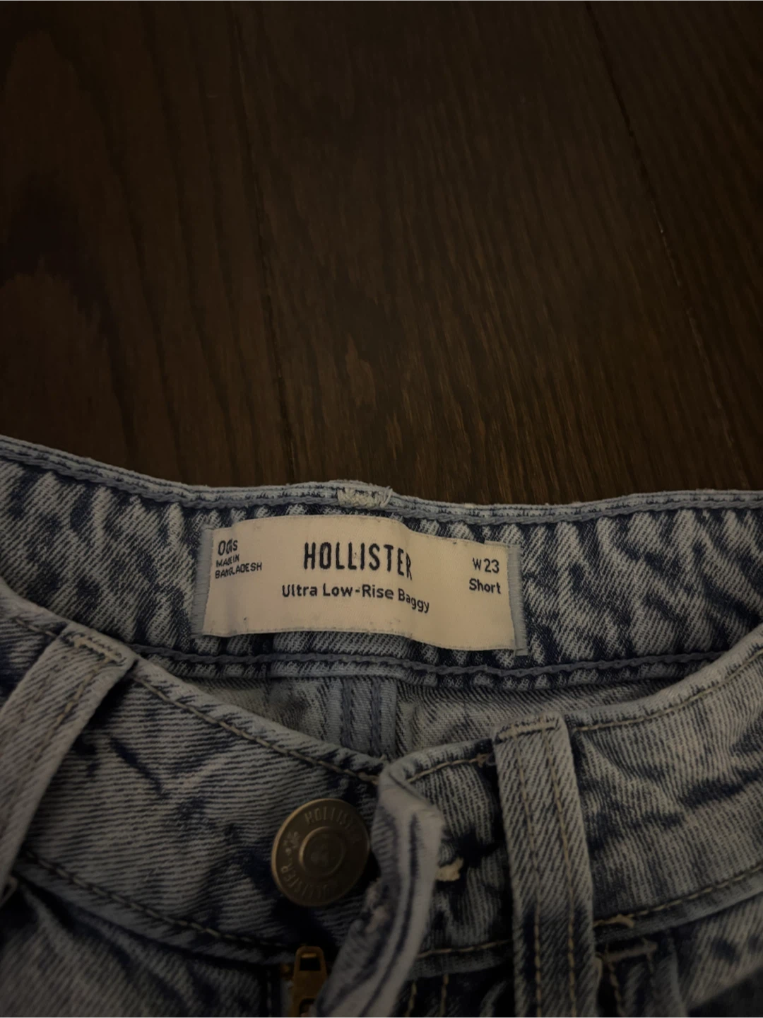 Hollister Ultra Low-Rise Baggy Jeans - photo 2