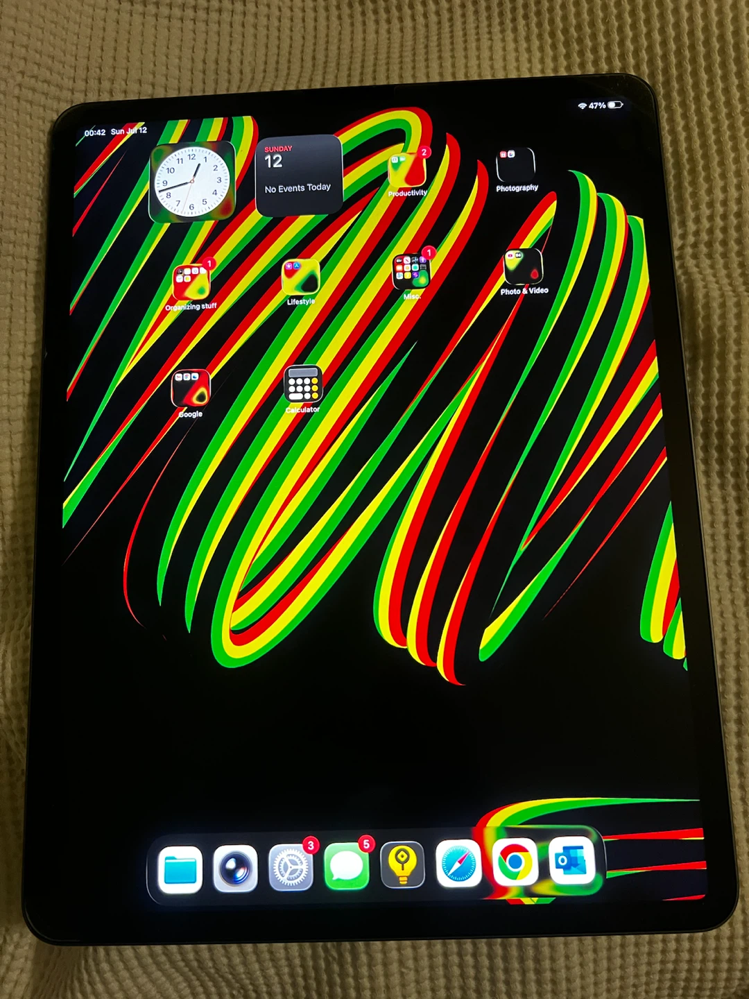 Apple iPad Pro 12.9 inch (5th Gen) 128GB Wi-Fi - Space Grey - photo 2