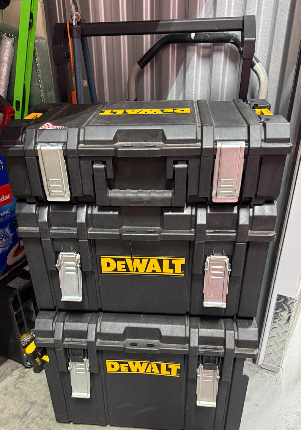 DeWalt TOUGHSYSTEM Rolling Stackable System - photo 2