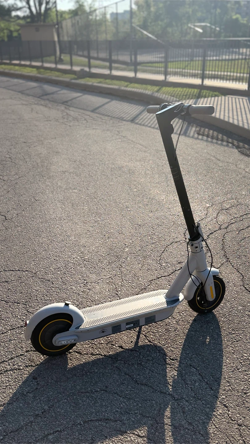 Segway Ninebot Electric scooter - photo 5
