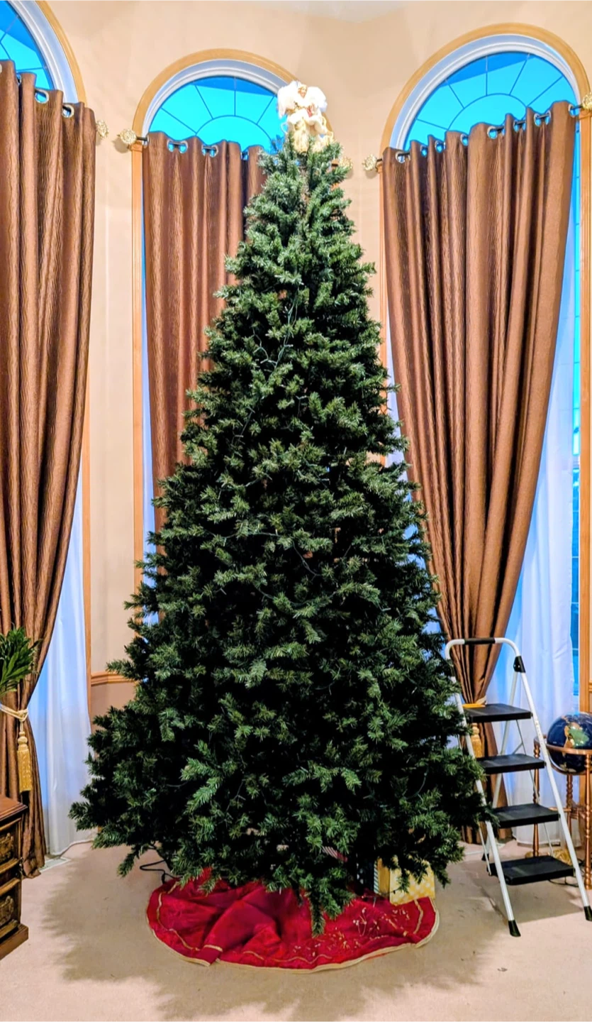 12ft Artificial Christmas Tree - photo 2