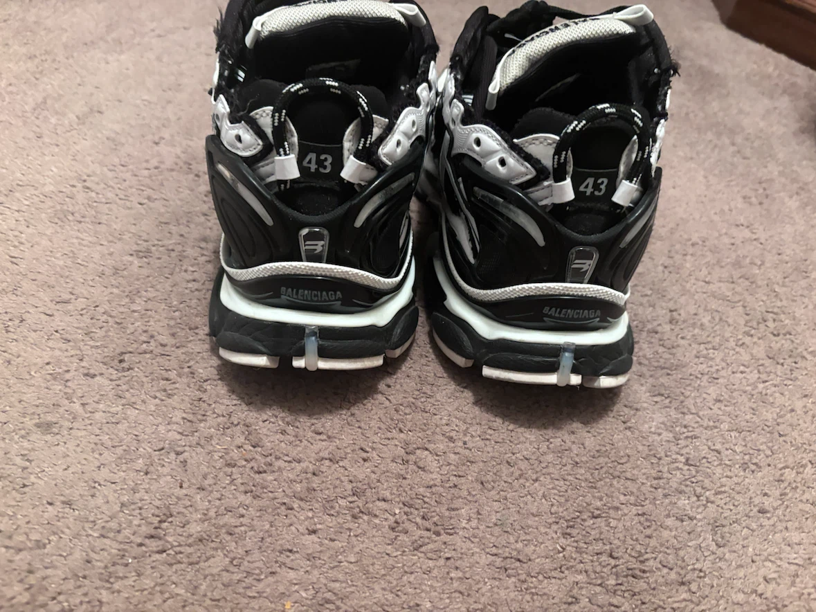 Balenciaga Runner Sneakers Size 43 - photo 4