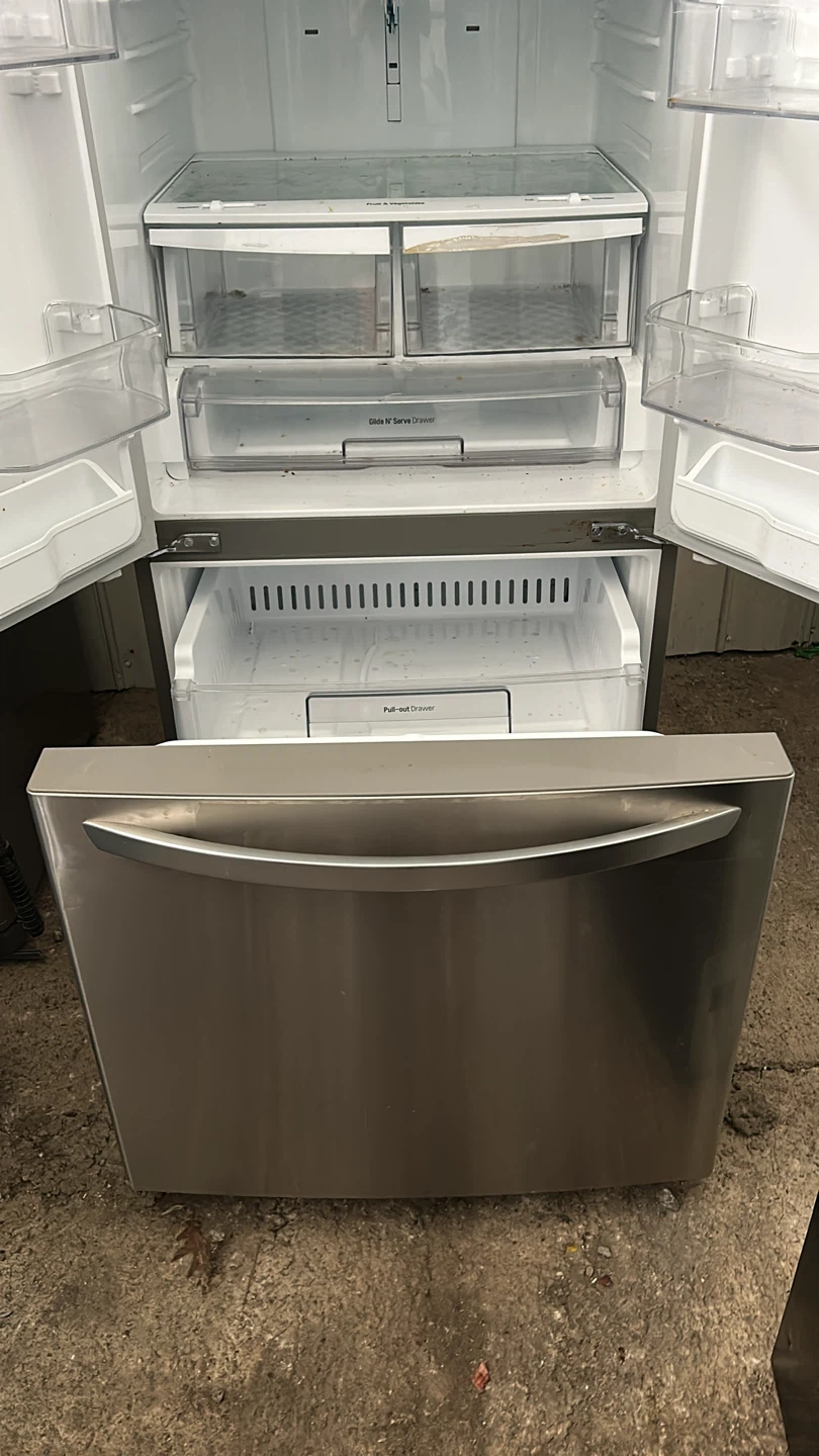 Refrigerator in very good condition33inch - photo 3