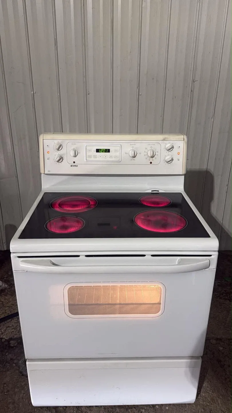 White stove  30 inch
