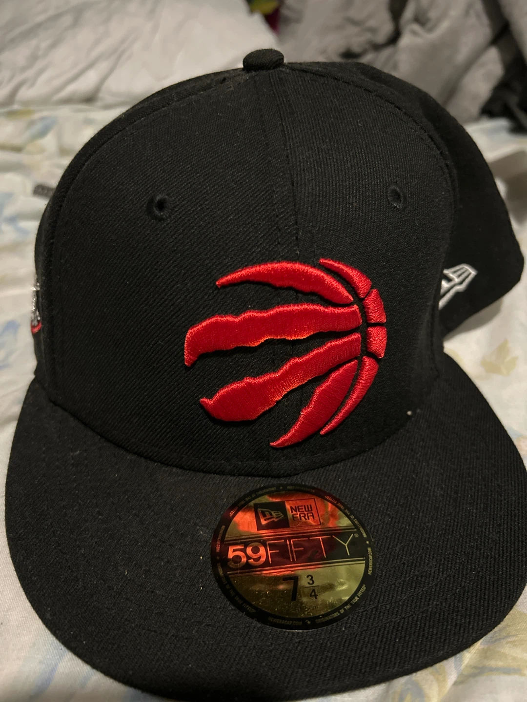 New Era Toronto Raptors 59FIFTY Fitted Hat Size 7 3/4
