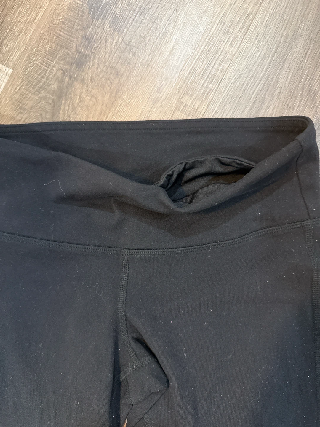 Alo Yoga Black & Grey Ribbed Leggings - photo 3