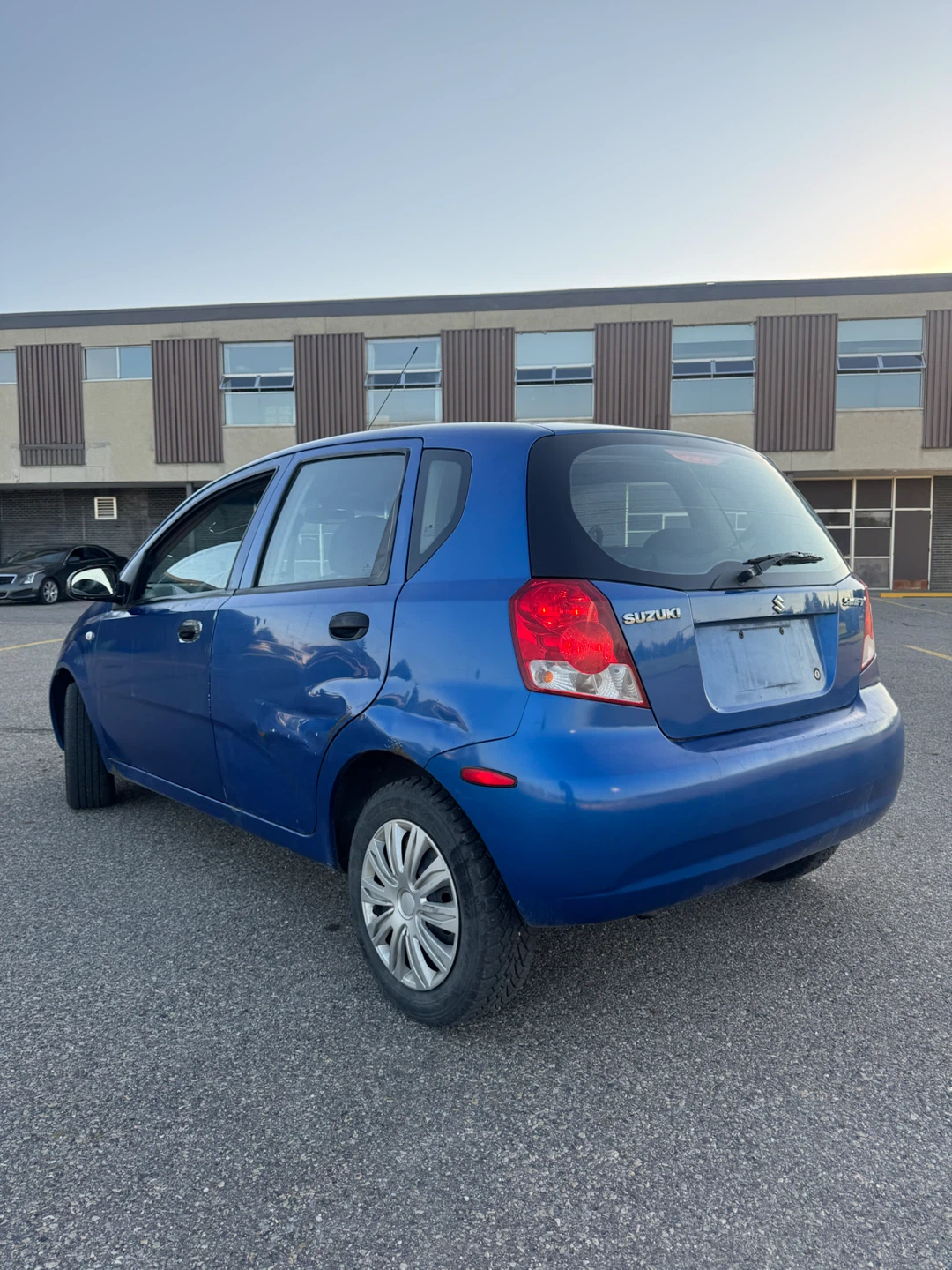 2008 Blue Suzuki Swift Hatchback - photo 4