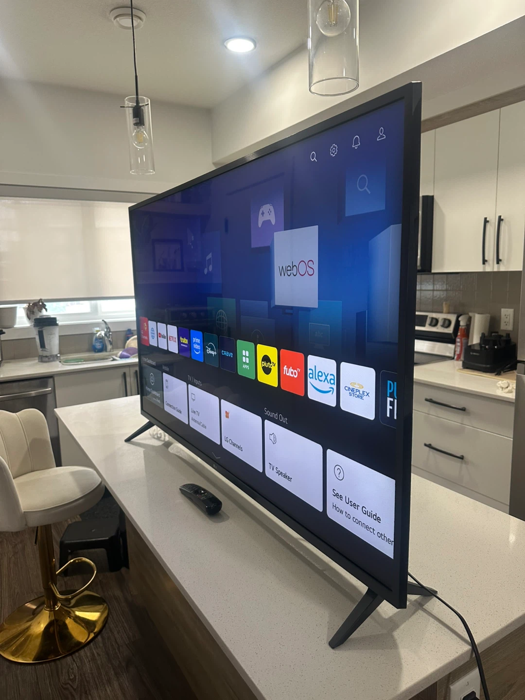 43-inch LG 4K UHD Smart TV (WebOS) – Like New - photo 2