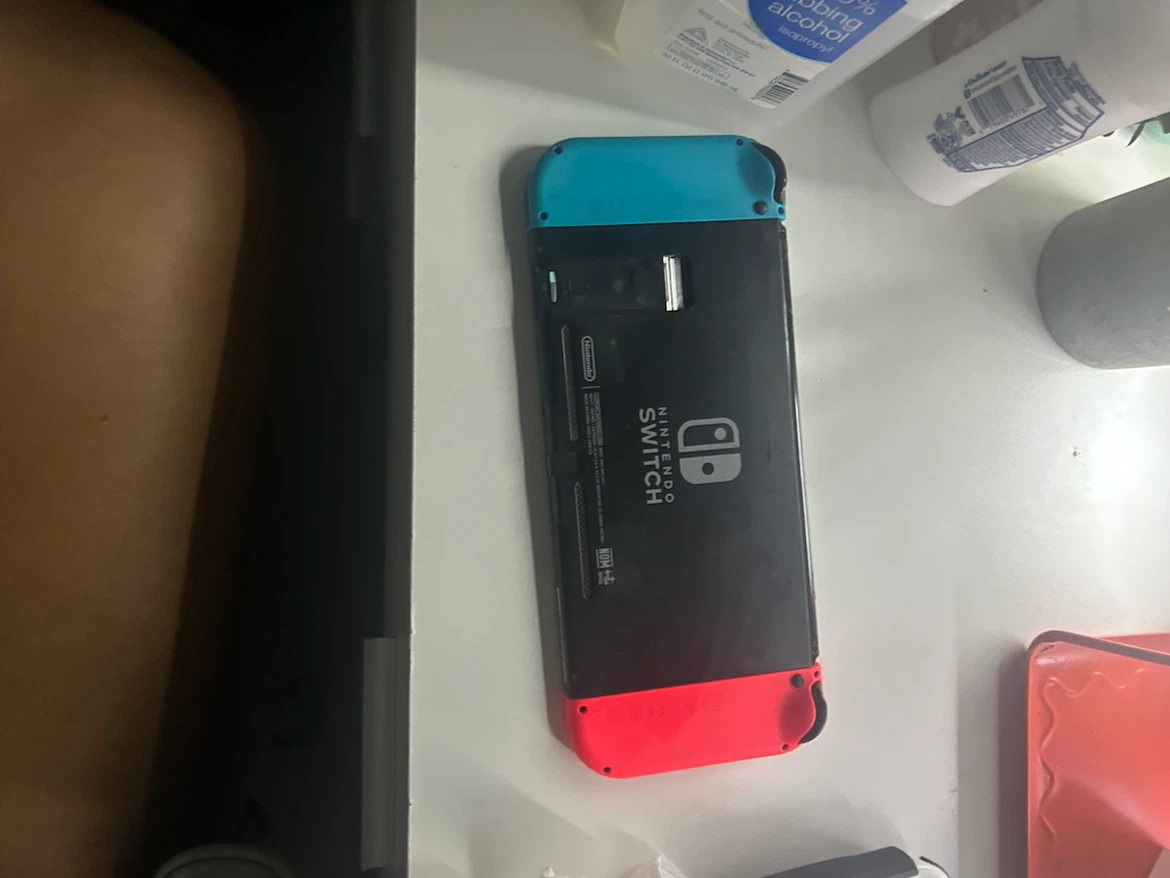 Nintendo Switch Console - photo 2