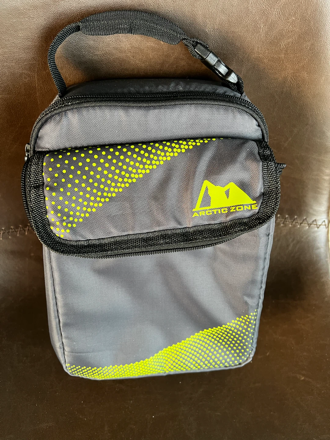 Arctic Zone Lunch Bag with a cooling insert