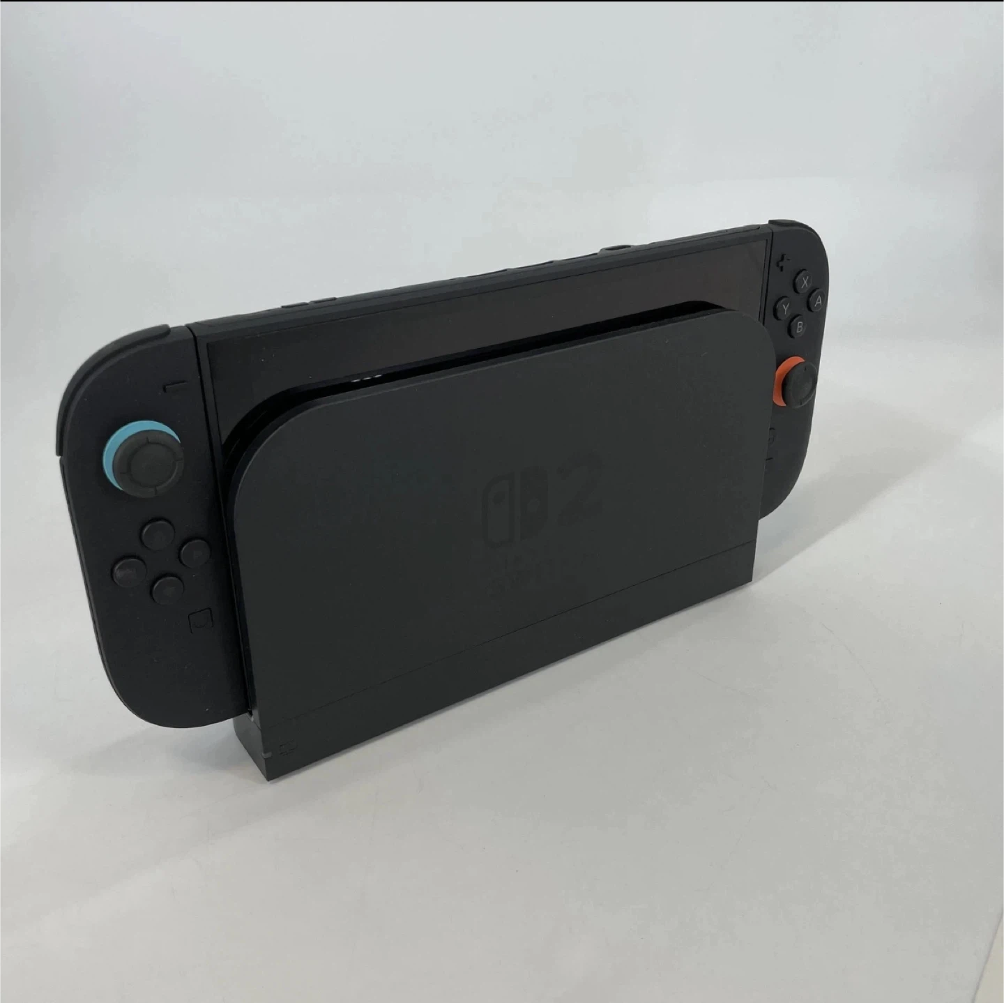 Nintendo Switch 2 (Like New) - photo 4